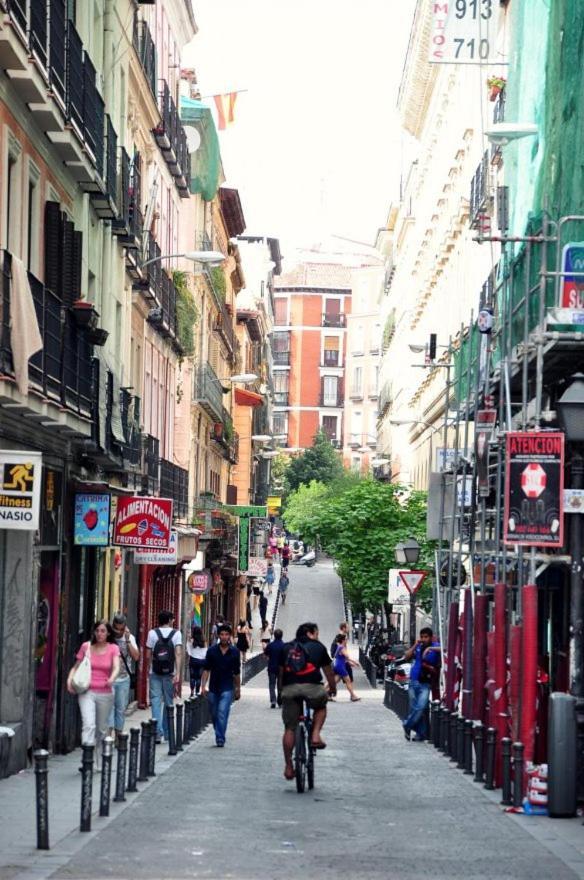 Apartamento Para 2 Personas En Pleno Centro De Madrid Bagian luar foto